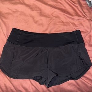 Low rise size 4 black speed up lululemon shorts